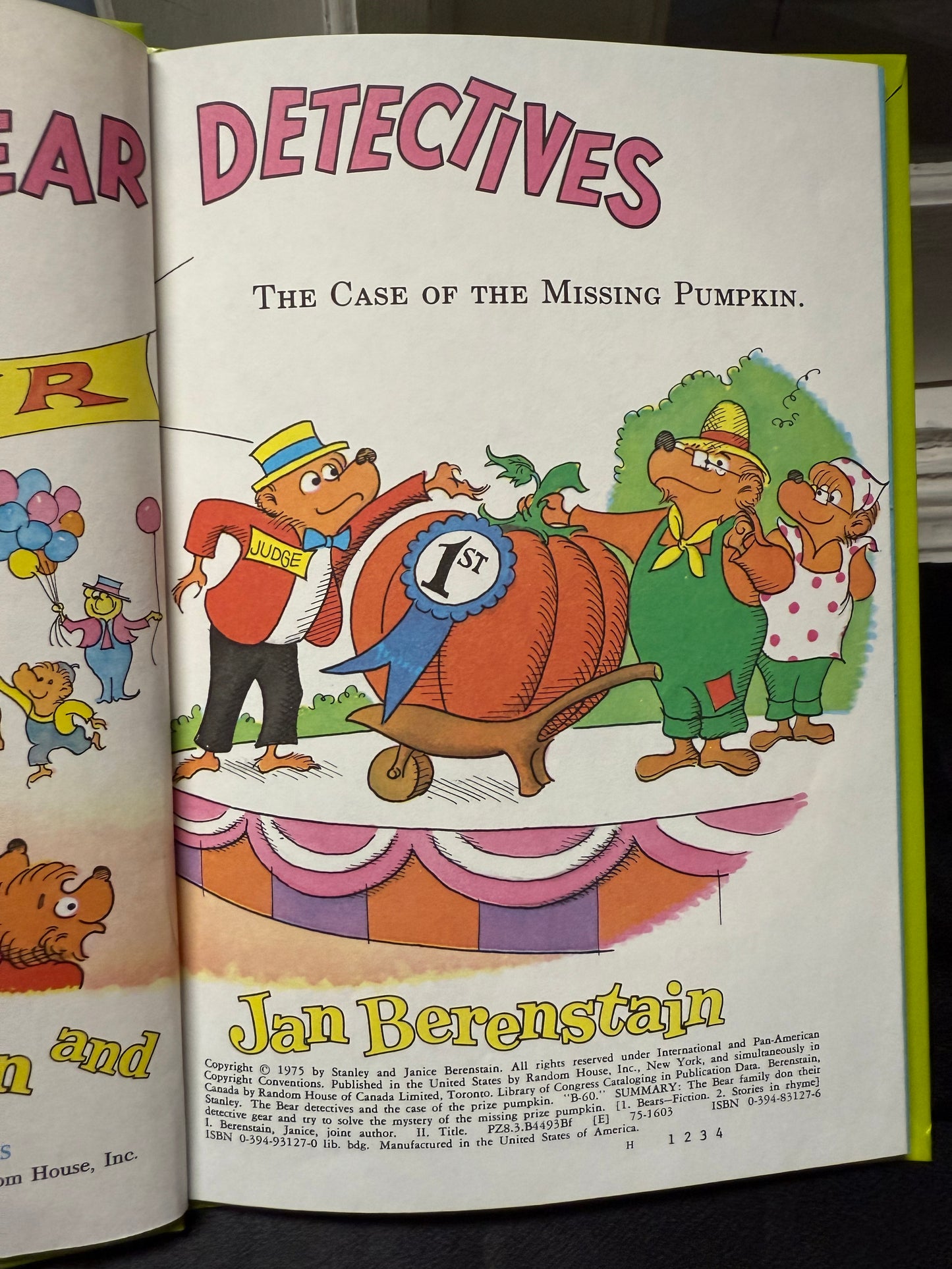 The Bear Detectives Berenstain Bears Children's Book
