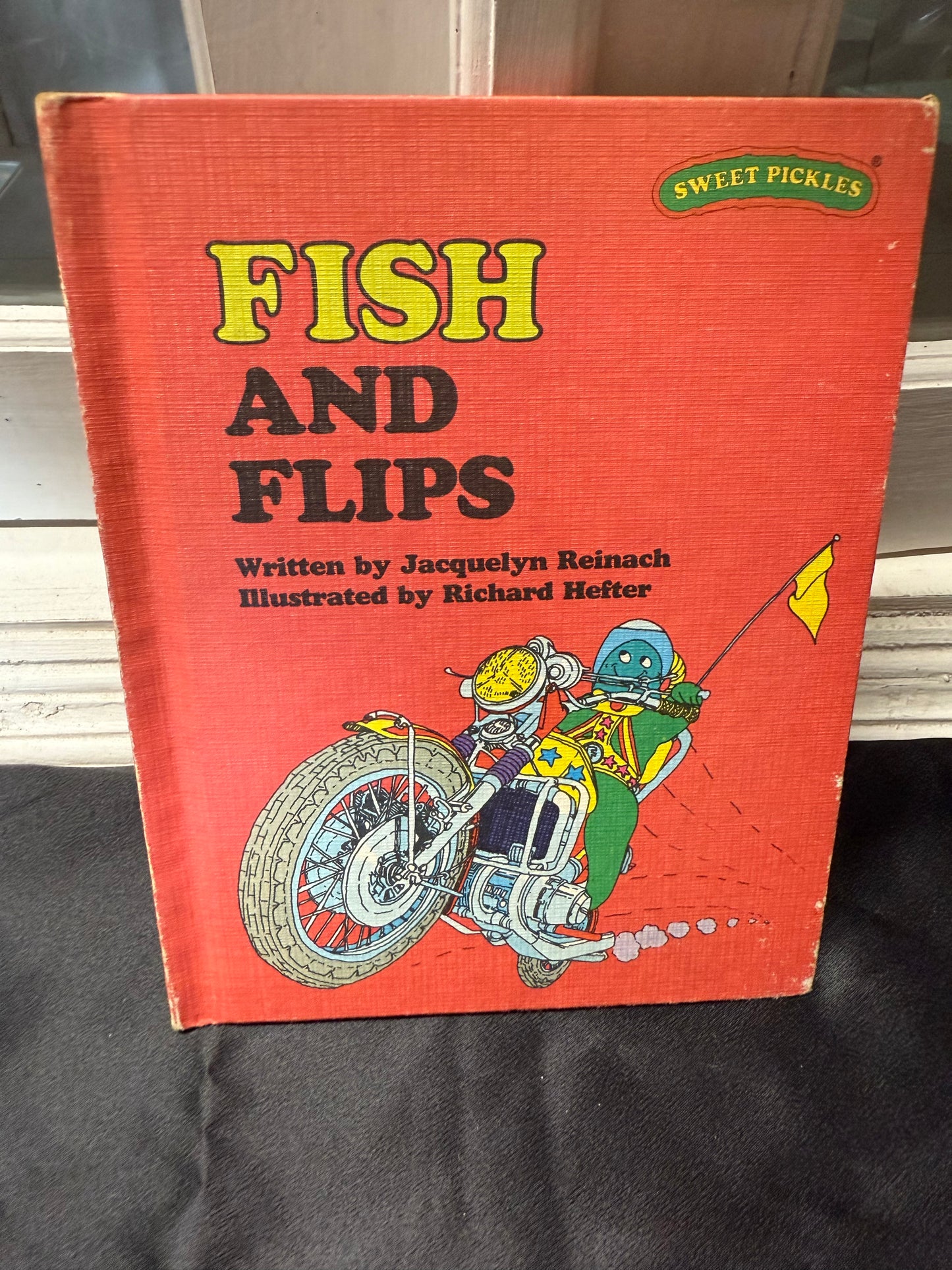 Sweet Pickles Fish and Flips Children Book 1977