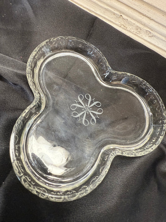 Avon Glass Trinket Dish Hostess Gift Clover 5.5 Inches