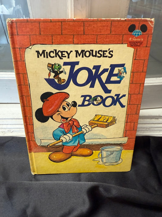 Micky Mouse Joke Book  1973