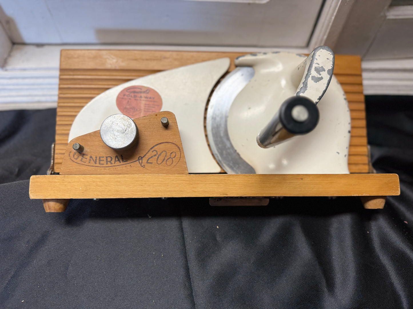 Generals Vintage Fold-a-way Meat Cheese Slicer Model #208