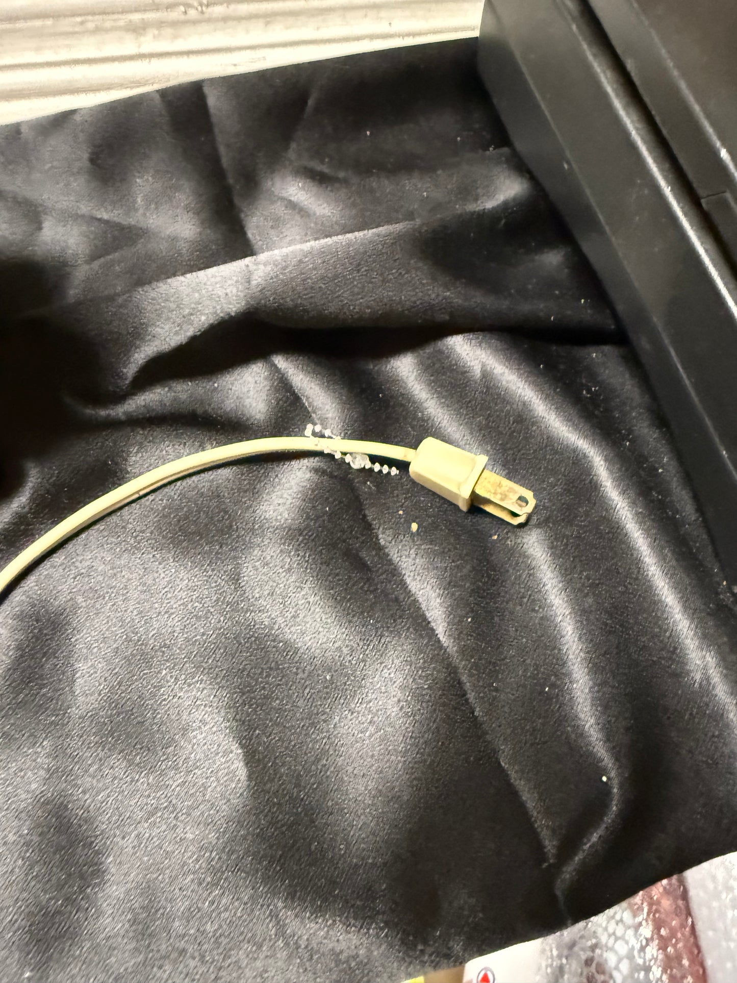 Riewerts Tool and Die Shop Portable Lamp Louvered Pink Works